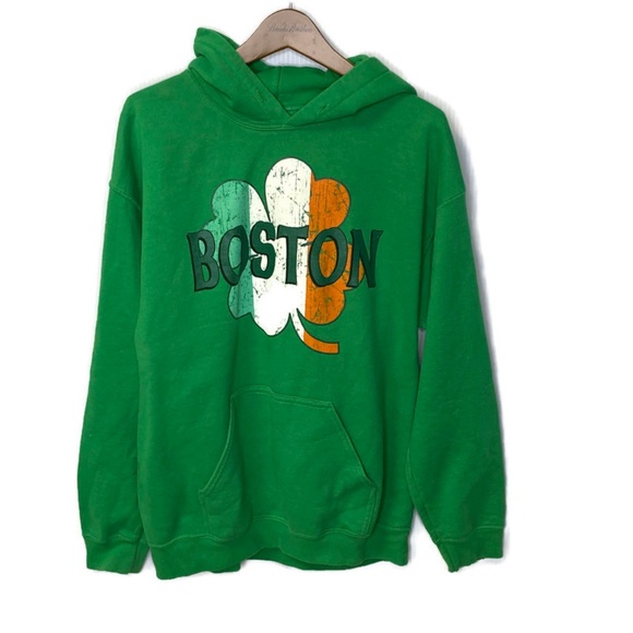 Tops - Boston Irish Shamrock Hoodie Sweatshirt Medium